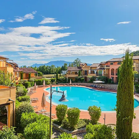 Borgo Del Torchio II By Wonderful Italy Apartment Manerba del Garda Exterior photo